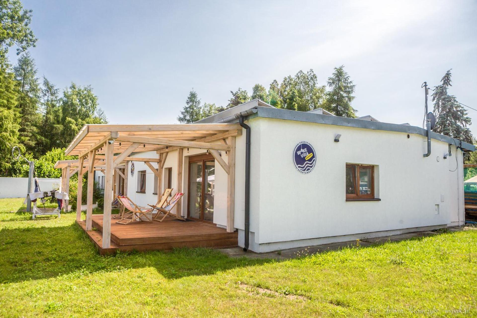 Wake Villa Brwinow Extérieur photo