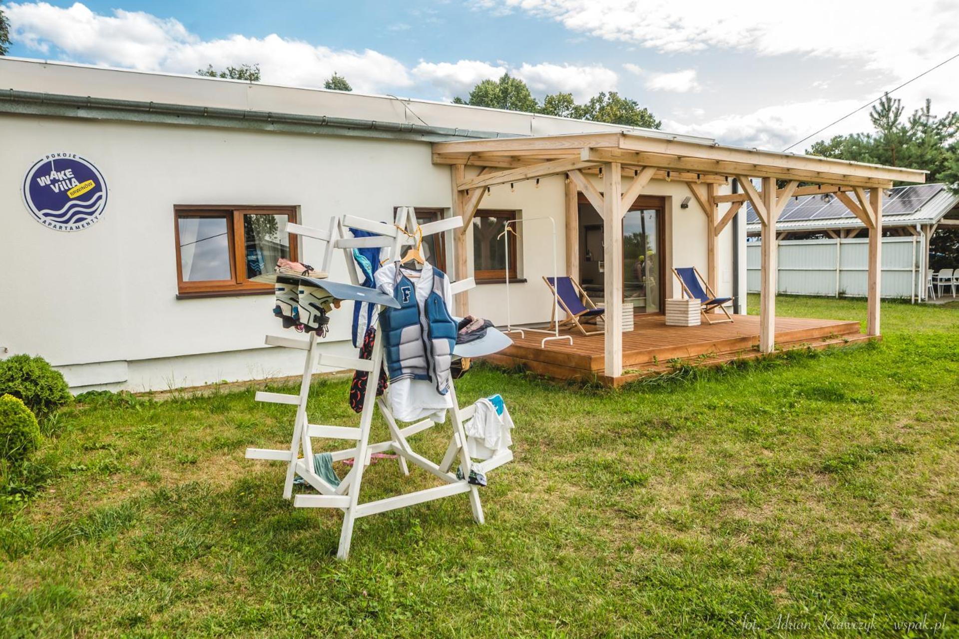 Wake Villa Brwinow Extérieur photo